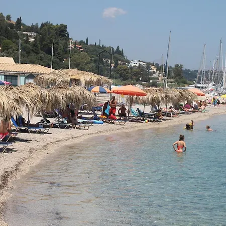 Panos