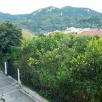 アパート Panos