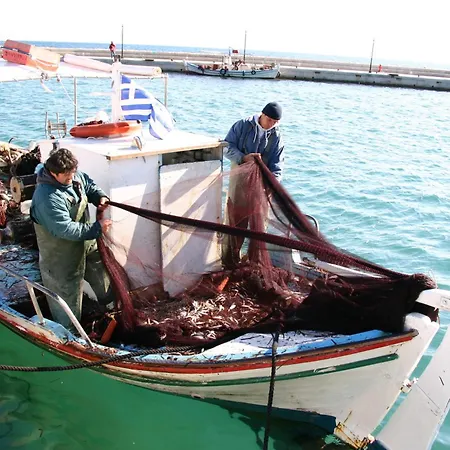 Апартаменты Panos